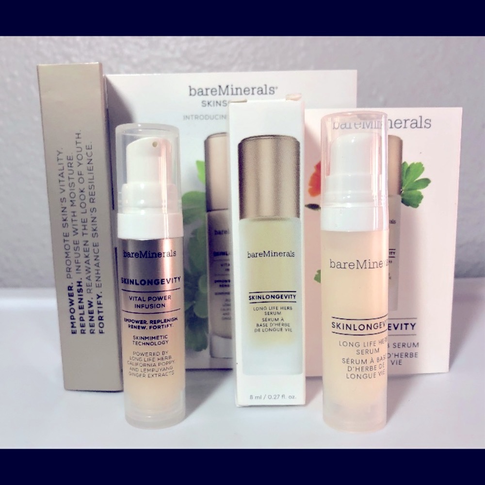 Bare minerals 2 piece skincare set $10